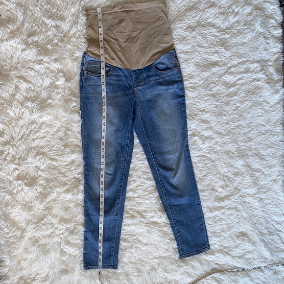A PEA IN THE POD Secret Fit Belly Skinny Maternity Jeans - Picture 2 of 8